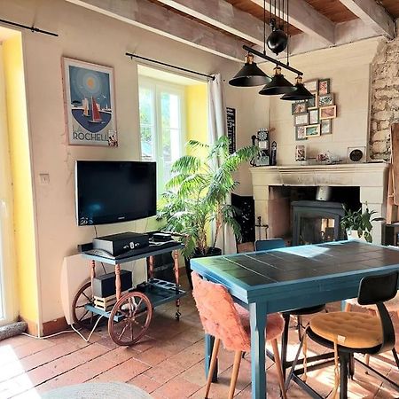 Вилла Le Calme De La Campagne Proximite Center Parcs Saint-Leger-de-Montbrillais Экстерьер фото